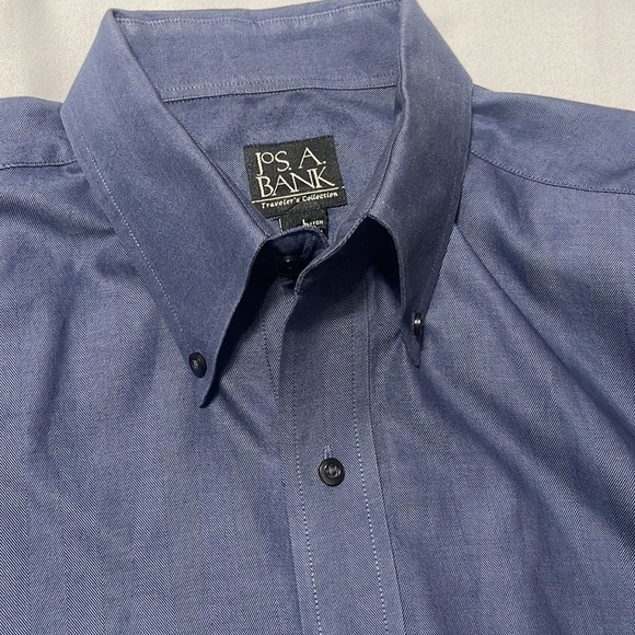 JOS. A. BANK MEN BUTTON DOWN CASUAL/ DRESS SHIRT SIZE L - Picture 5 of 6
